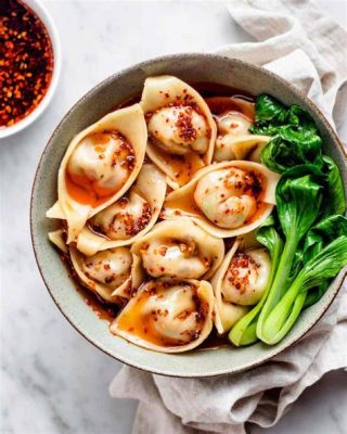  Wonton w pikantnym bulionie - odkryj smak nieba w Tianjini!